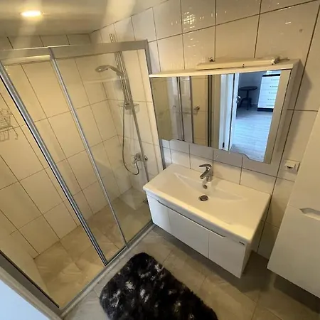 Penthouse 4 Bedrooms, 1 Living Room, To The Sea 7 Minutes Walk Alanya